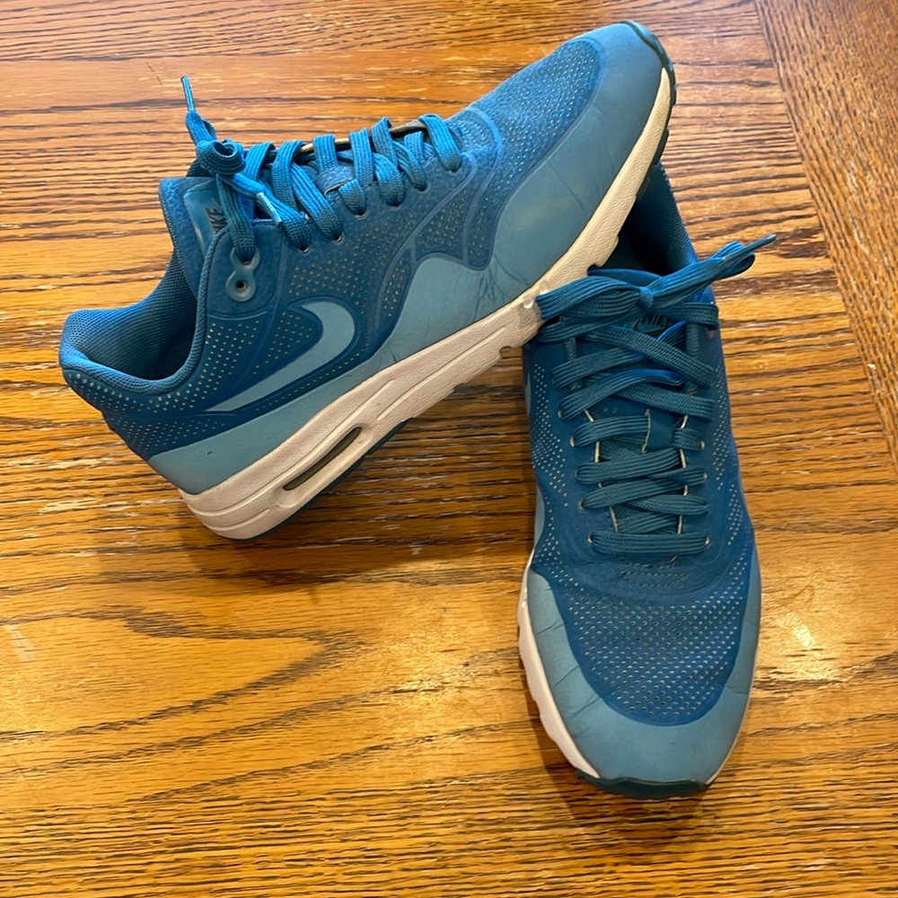 Nike Air Max 1